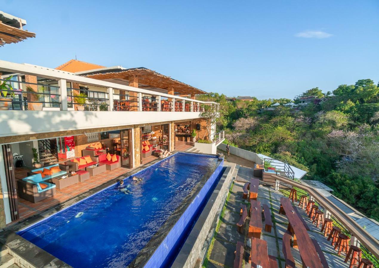 מלון La Bomie Uluwatu By Bukit Vista מראה חיצוני תמונה
